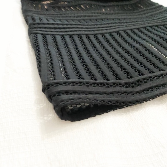 ENDLESS ROSE BLACK LACE CREAM LINING SHEATH MIDI BODYCON COCKTAIL DRESS - S - Picture 9 of 10